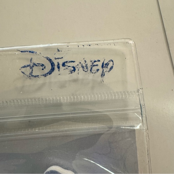 NIP The Creme Shop Smoothing Nail File Set - Disney - Picture 8 of 9